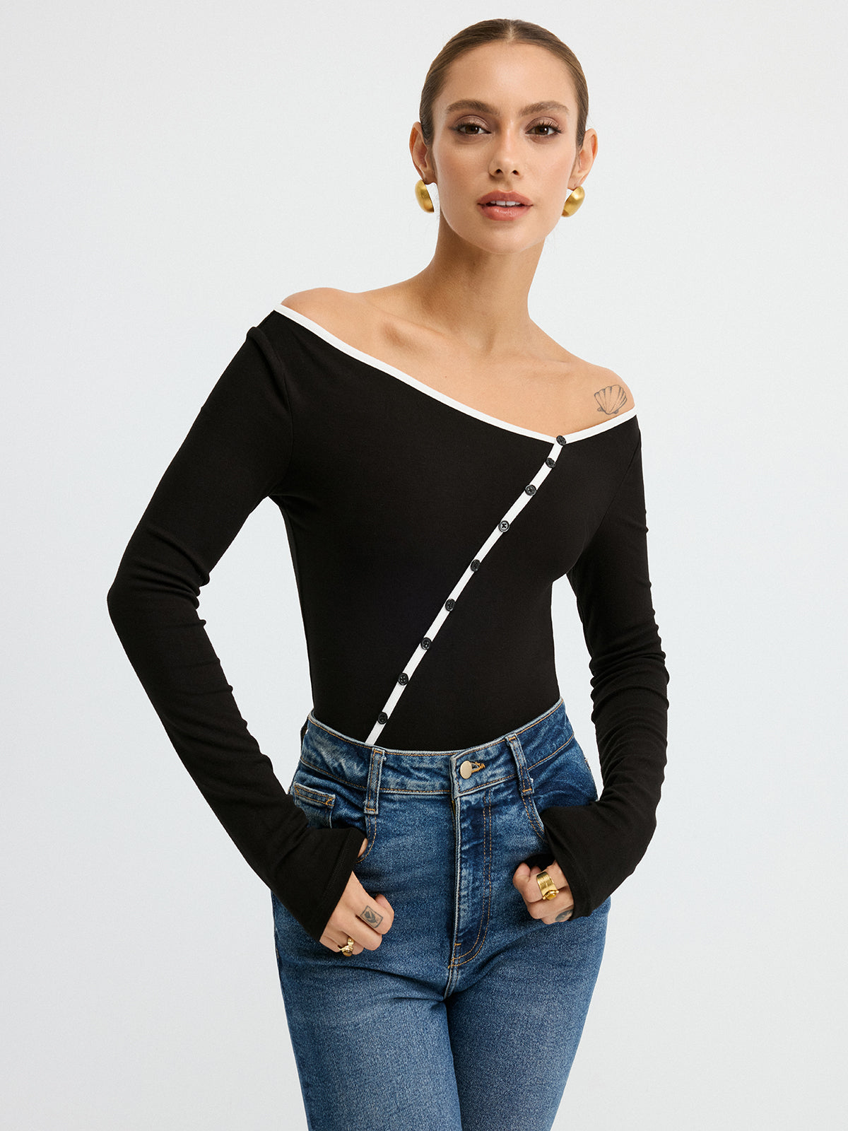 Contrast Trim Decor Button Asymmetric Collar Top-Chicvia