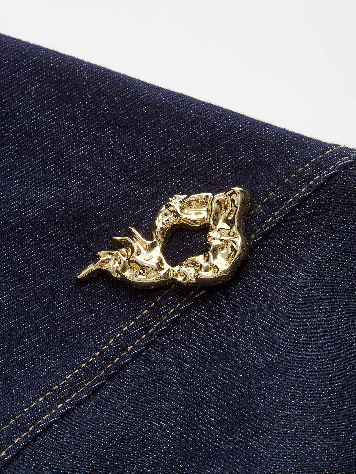 Off-Shoulder Ruffle Collar Denim Top-Chicvia