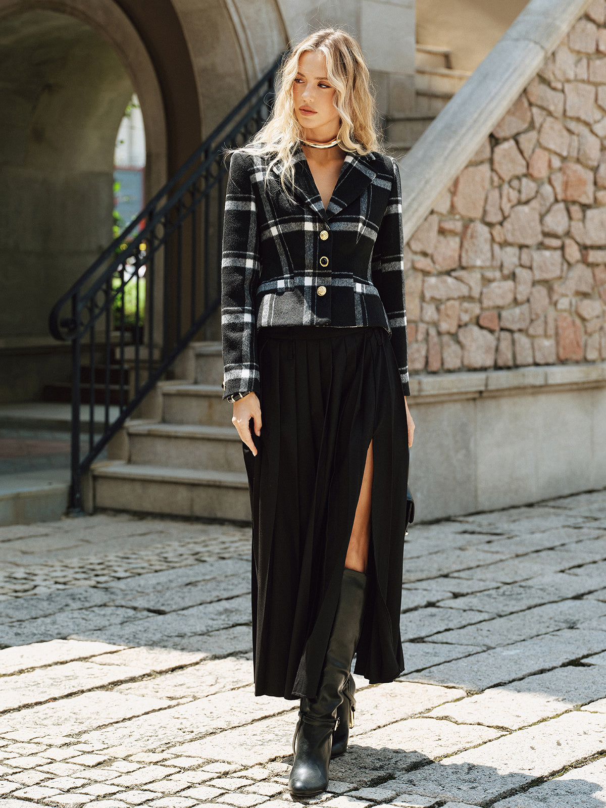 Plaid Wool Blend Blazer-Chicvia