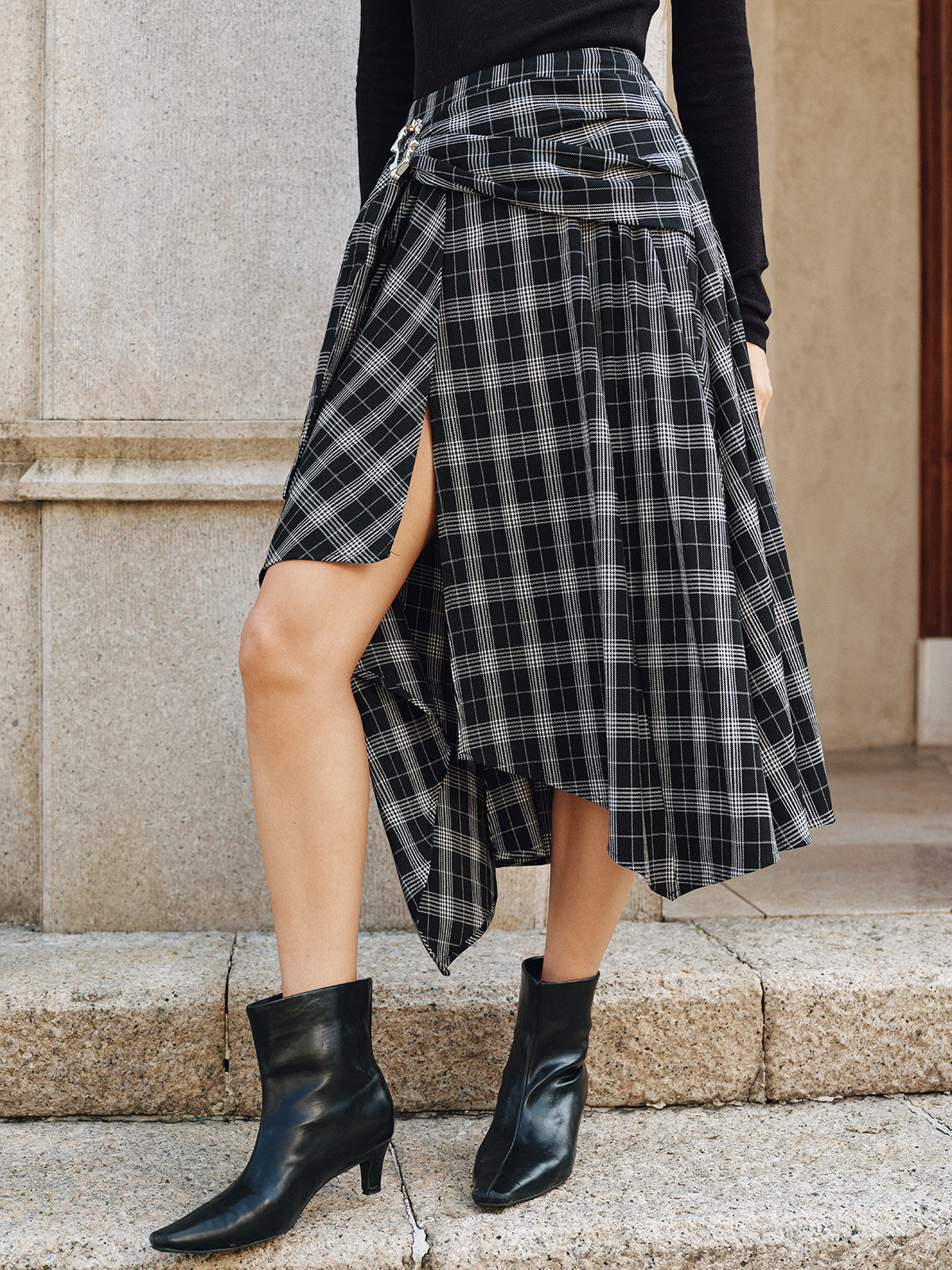 Plaid Asymmetric High-Slit Midi Skirt-Chicvia