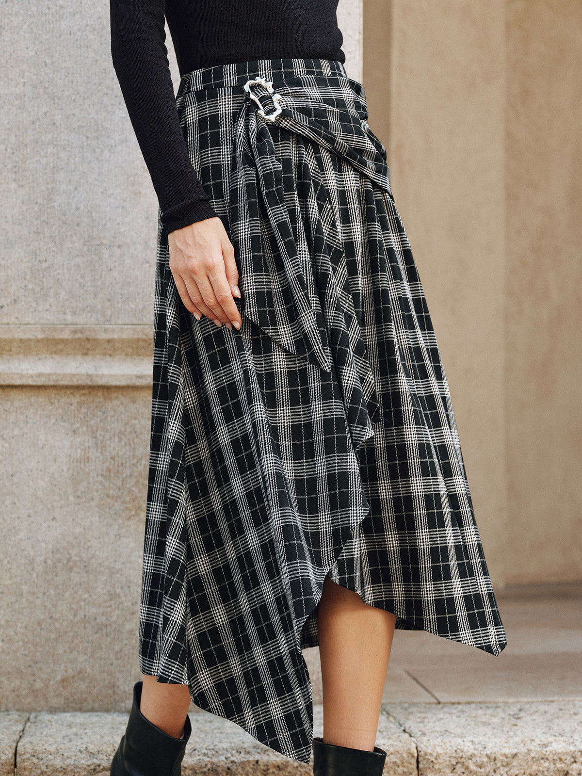 Plaid Asymmetric High-Slit Midi Skirt-Chicvia