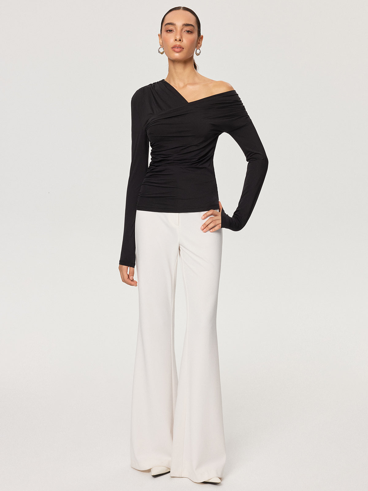 Off-Shoulder Ruched T-Shirt-Chicvia