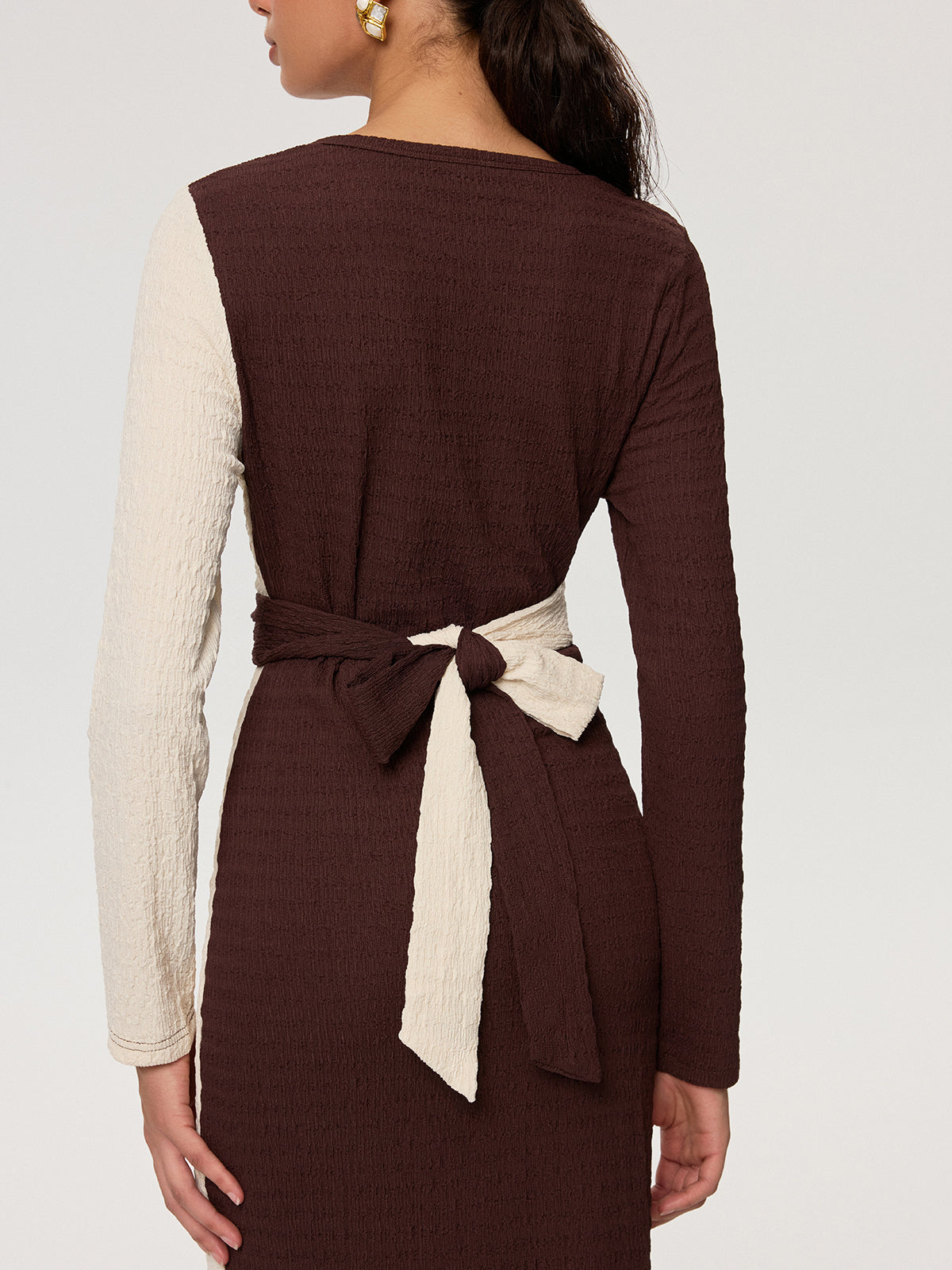 Cross-Tie Textured Color-Block Maxi Dress-Chicvia