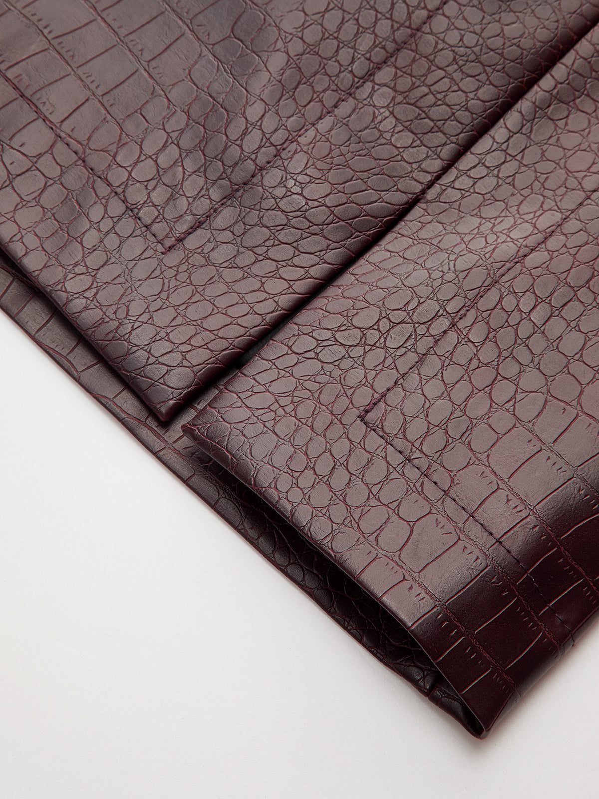 Crocodile Embossed Faux Leather Belted Mini Skirt-Chicvia