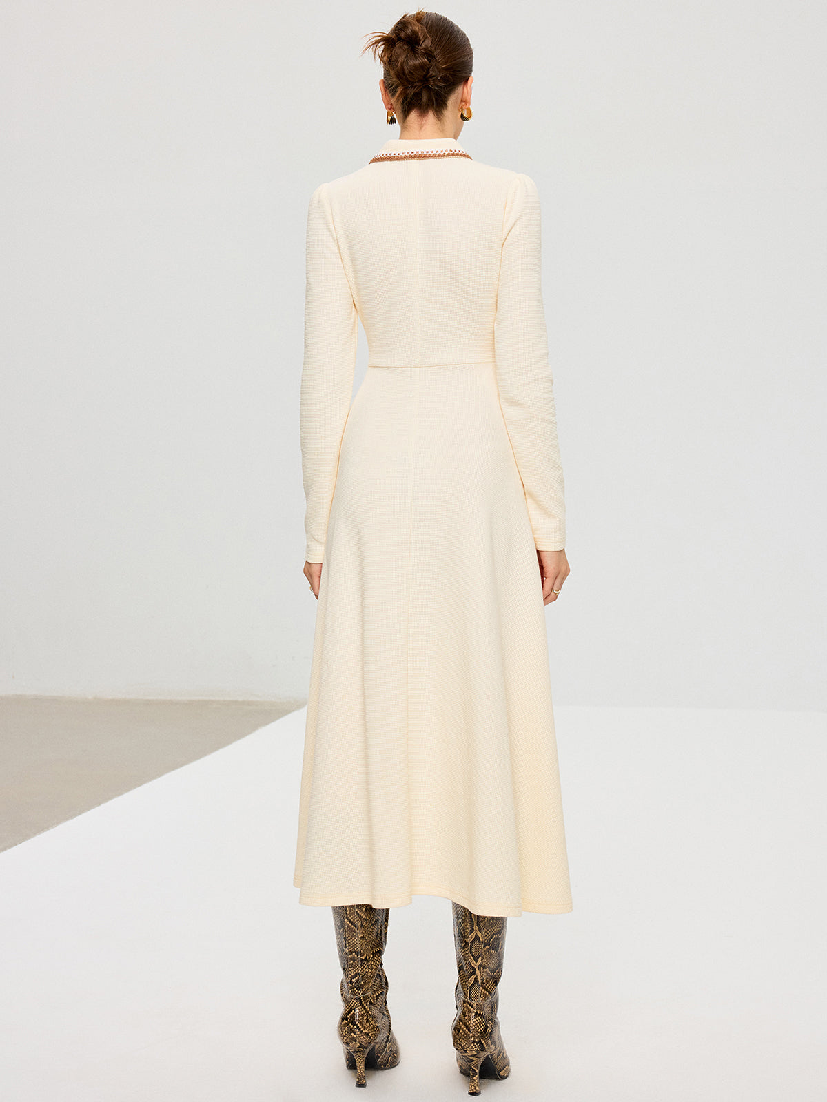 Contrast Trim Collared Midi Dress-Chicvia