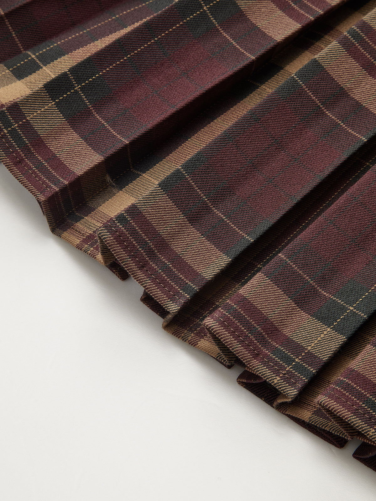 Metal Detail Plaid Sleeveless Pleated Mini Dress-Chicvia