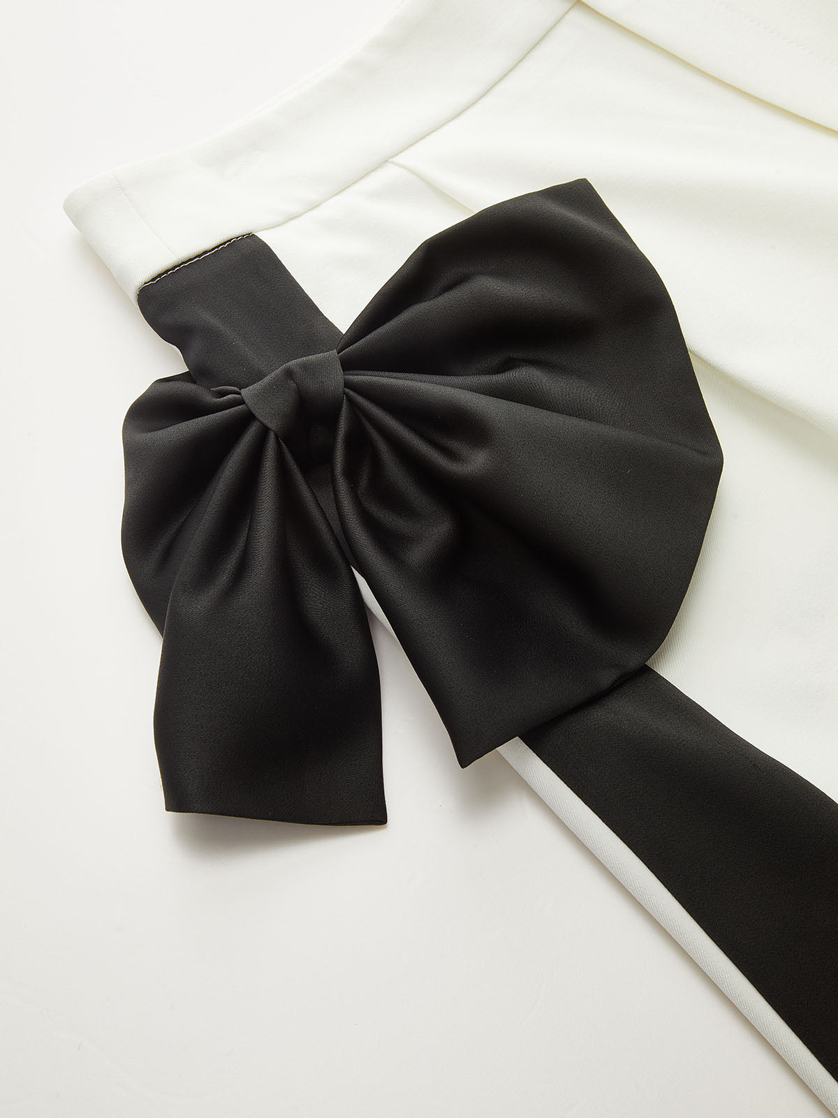 Contrast Bow Asymmetrical Wide-Leg Pants-Chicvia