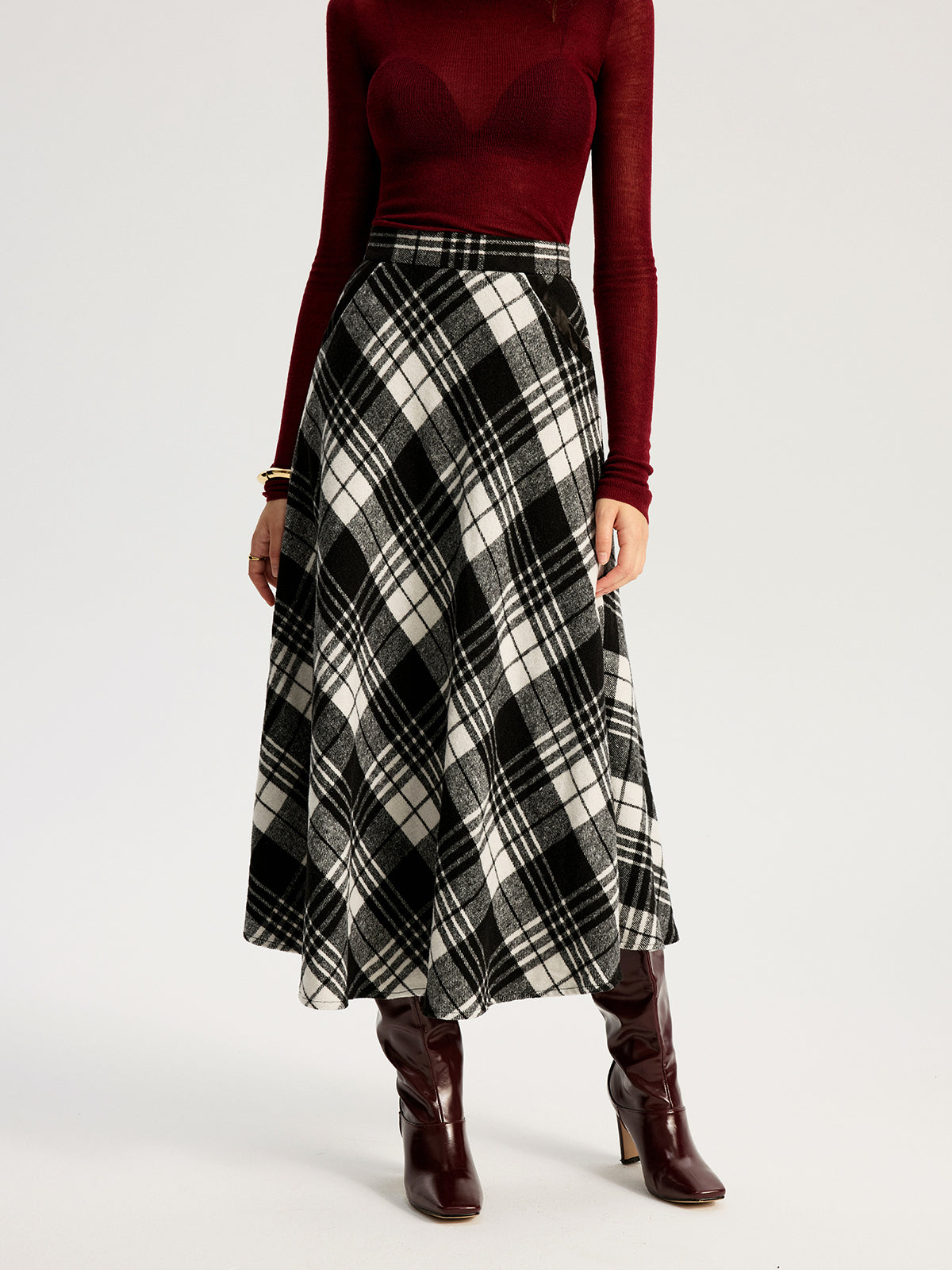 High Waist Line Flared Plaid Long Skirt-Chicvia