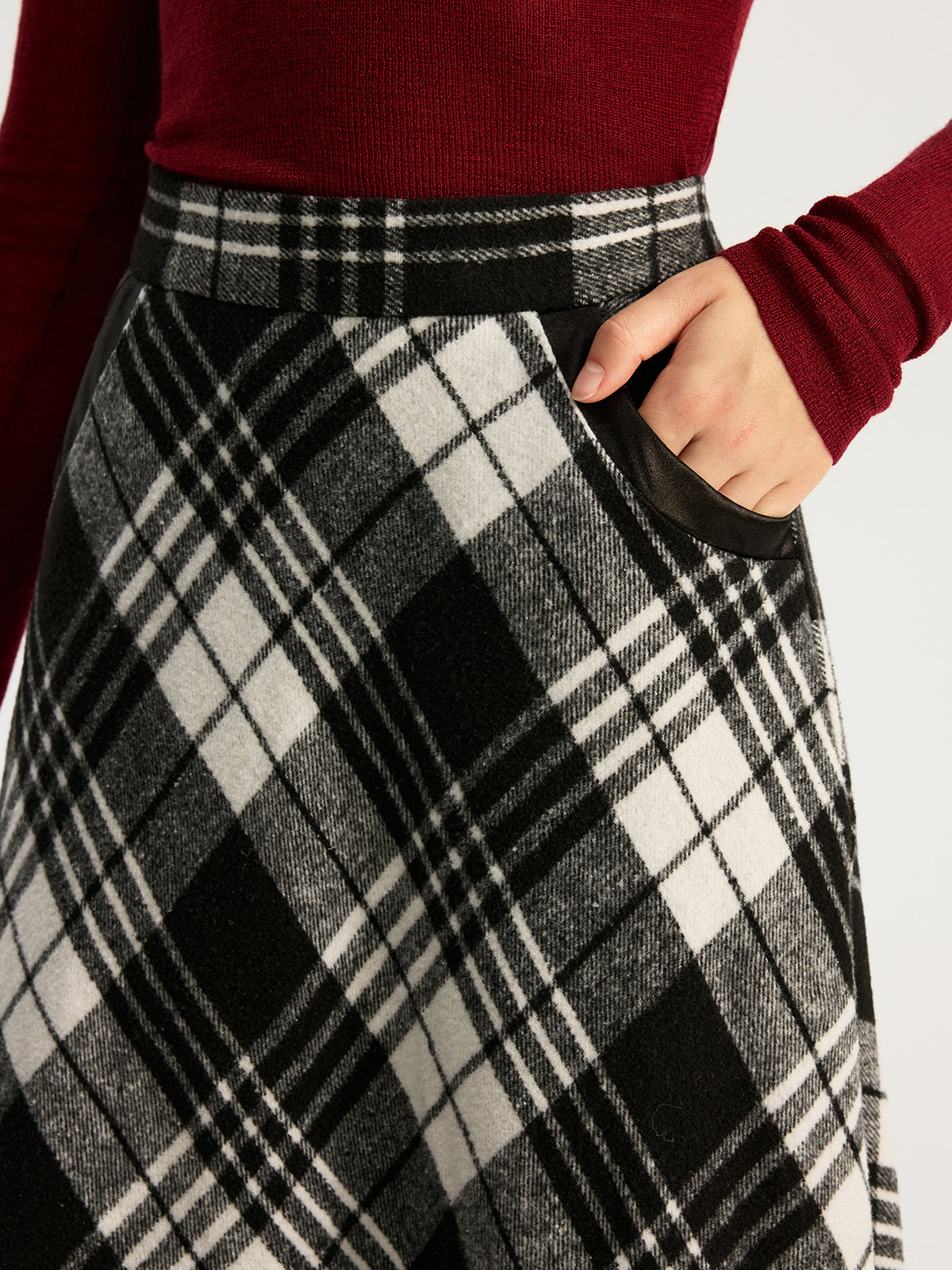 High Waist Line Flared Plaid Long Skirt-Chicvia
