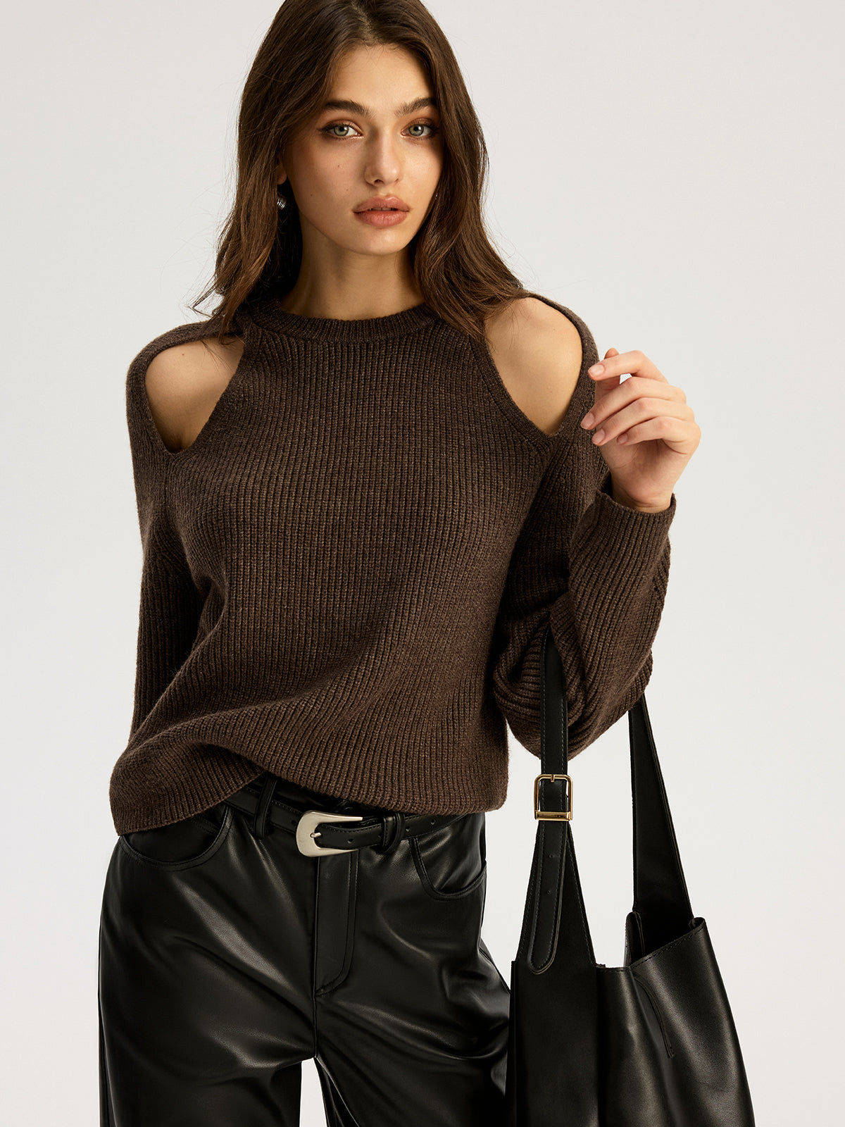 Cut-out Ribbed Knit Sweater-Chicvia