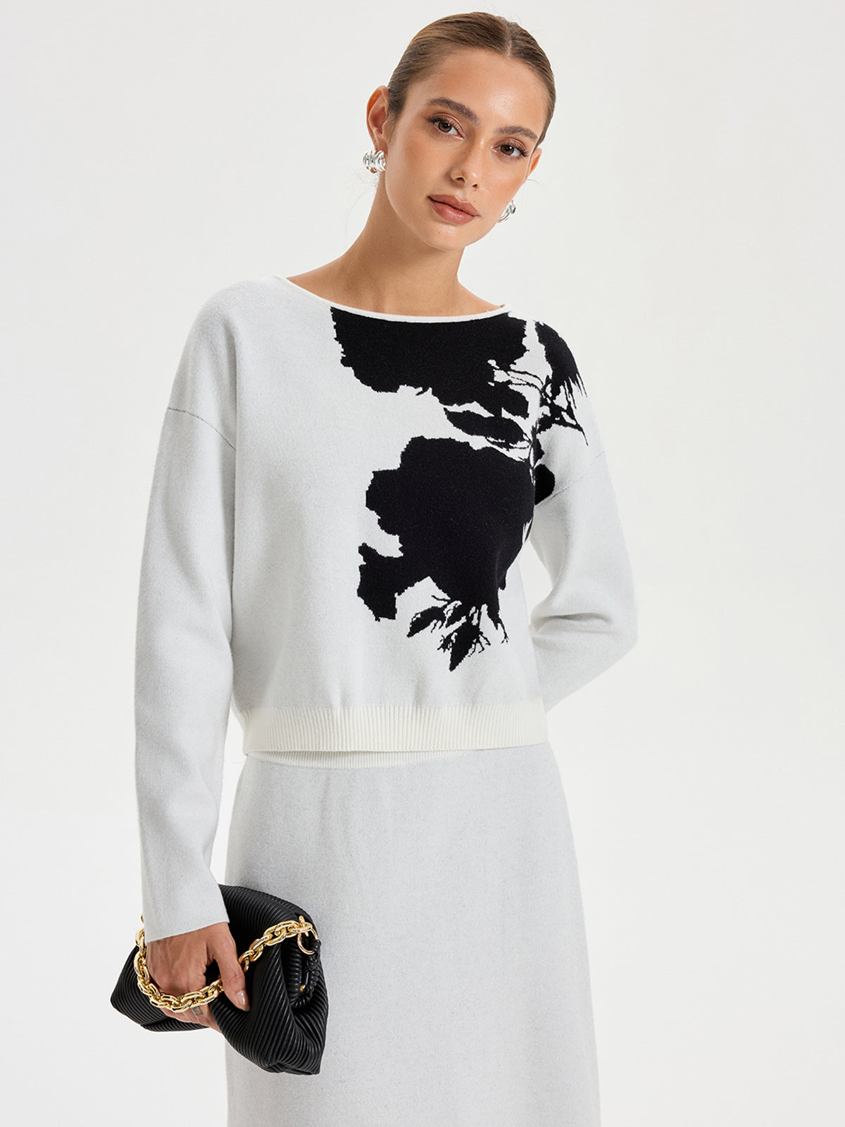 Ink-Wash Painting Pattern Round Neck Knit Top-Chicvia