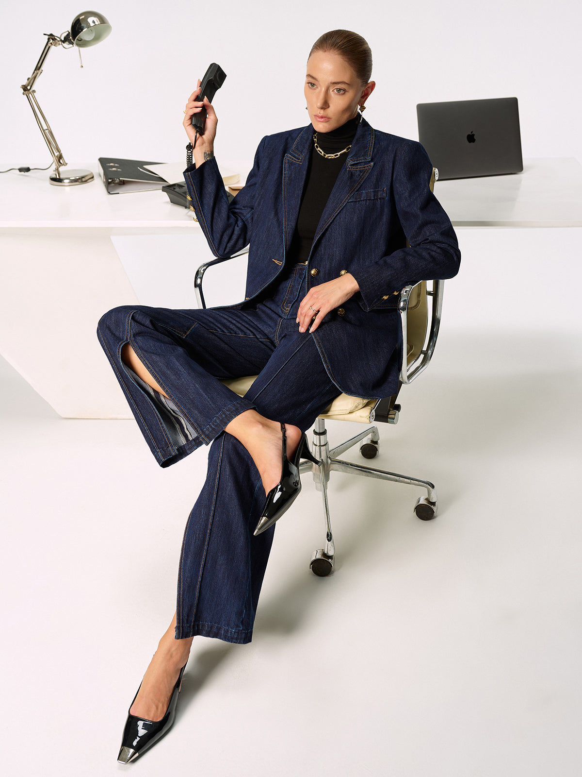 Mid-Waist Slit Denim Jeans-Chicvia