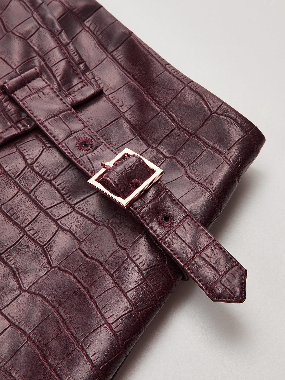 Crocodile Embossed PU Leather Mini Skirt-Chicvia