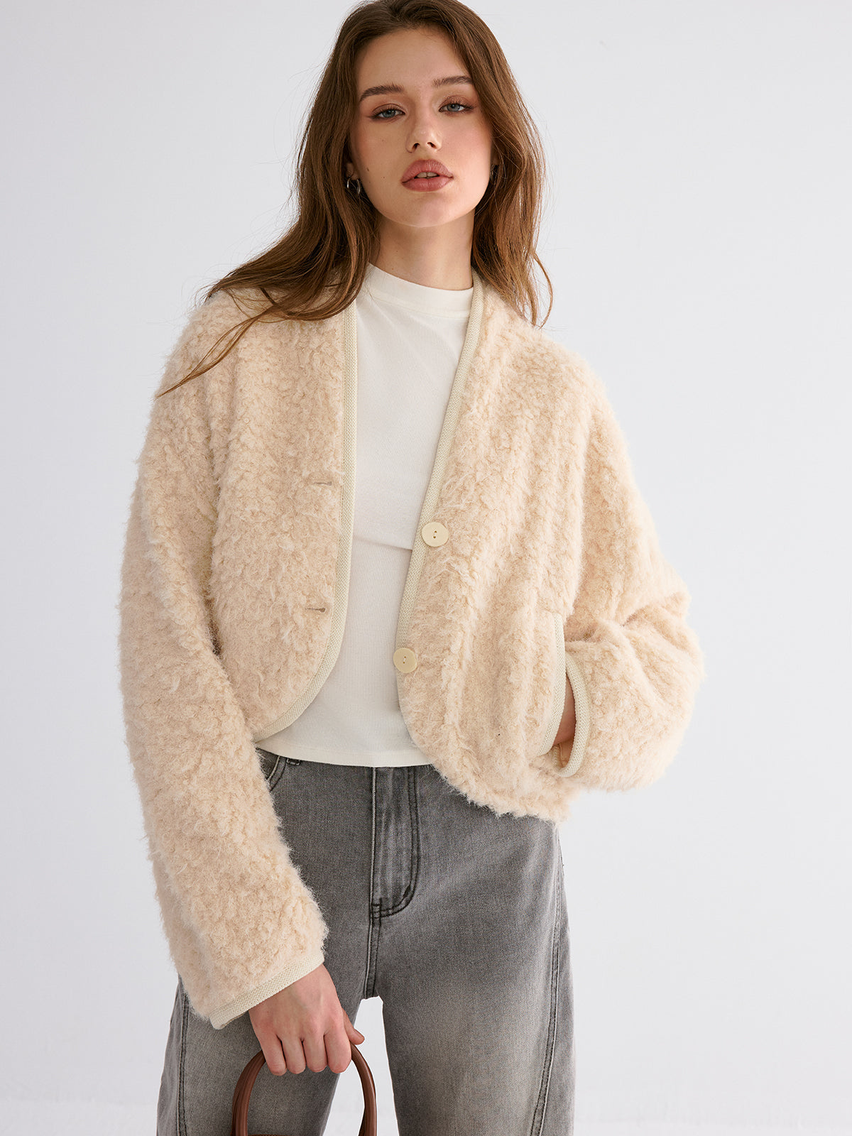Drop-Shoulder Cropped Fuzzy Coat-Chicvia