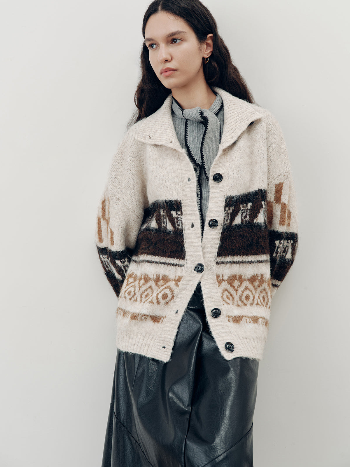 Jacquard Casual Knit Outerwear-Chicvia