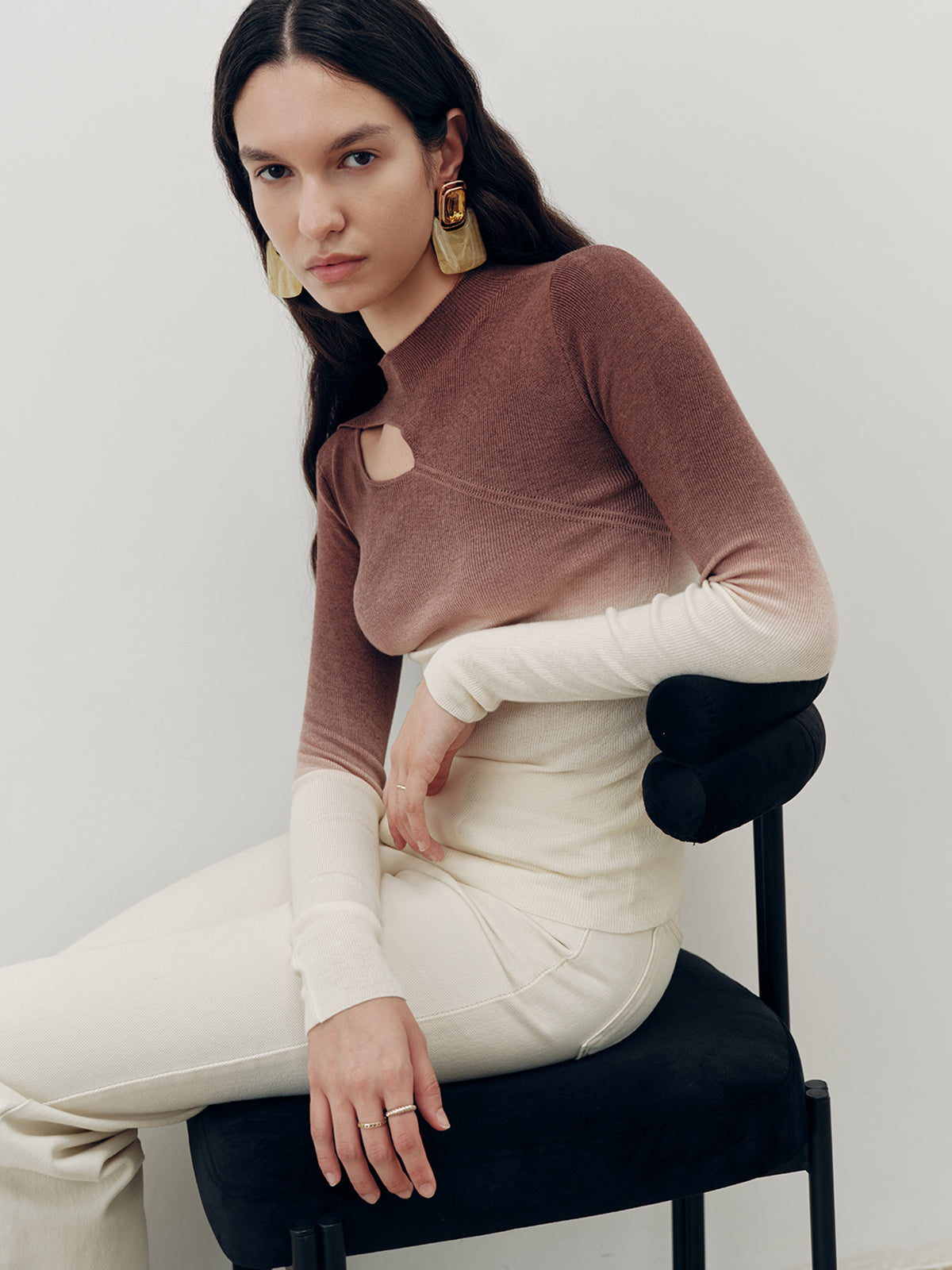 Ombre Cut-Out Knit Top-Chicvia