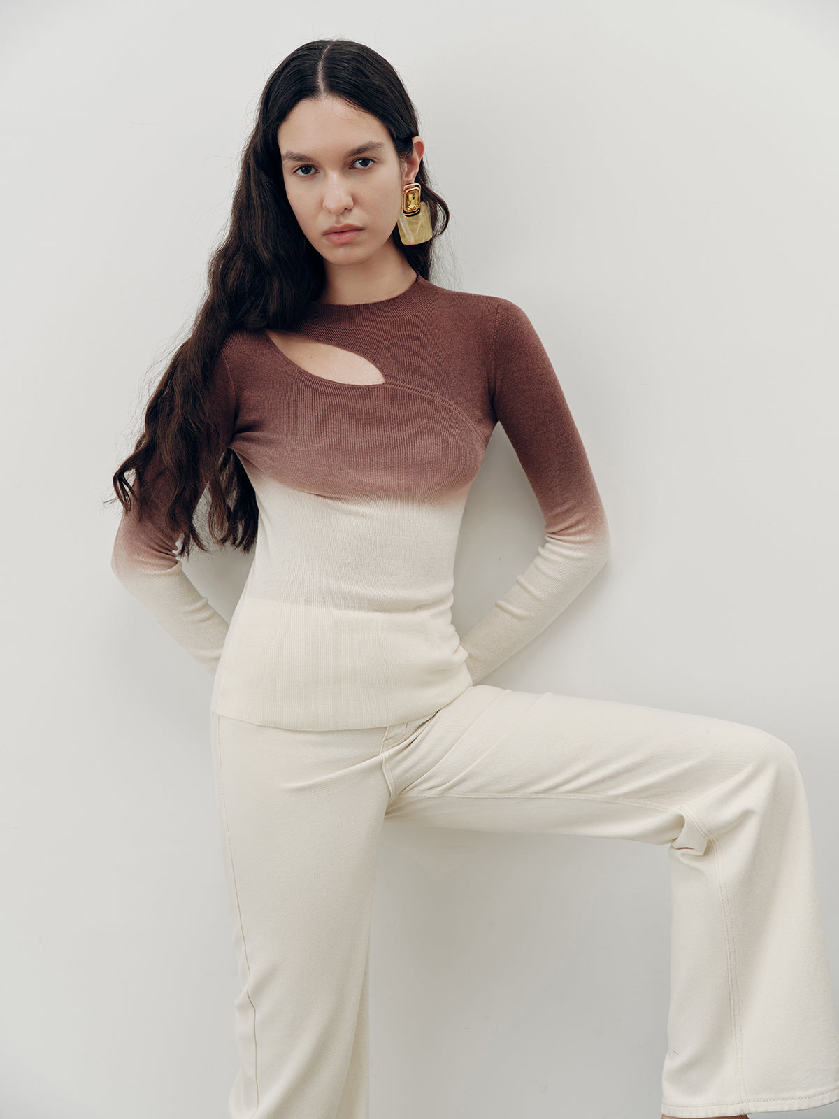 Ombre Cut-Out Knit Top-Chicvia