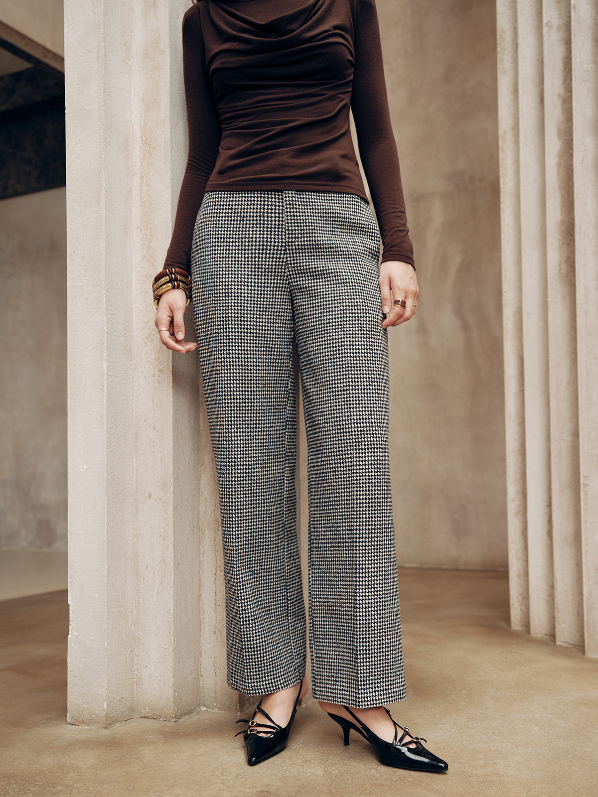 Mid-Waist Houndstooth Pants-Chicvia