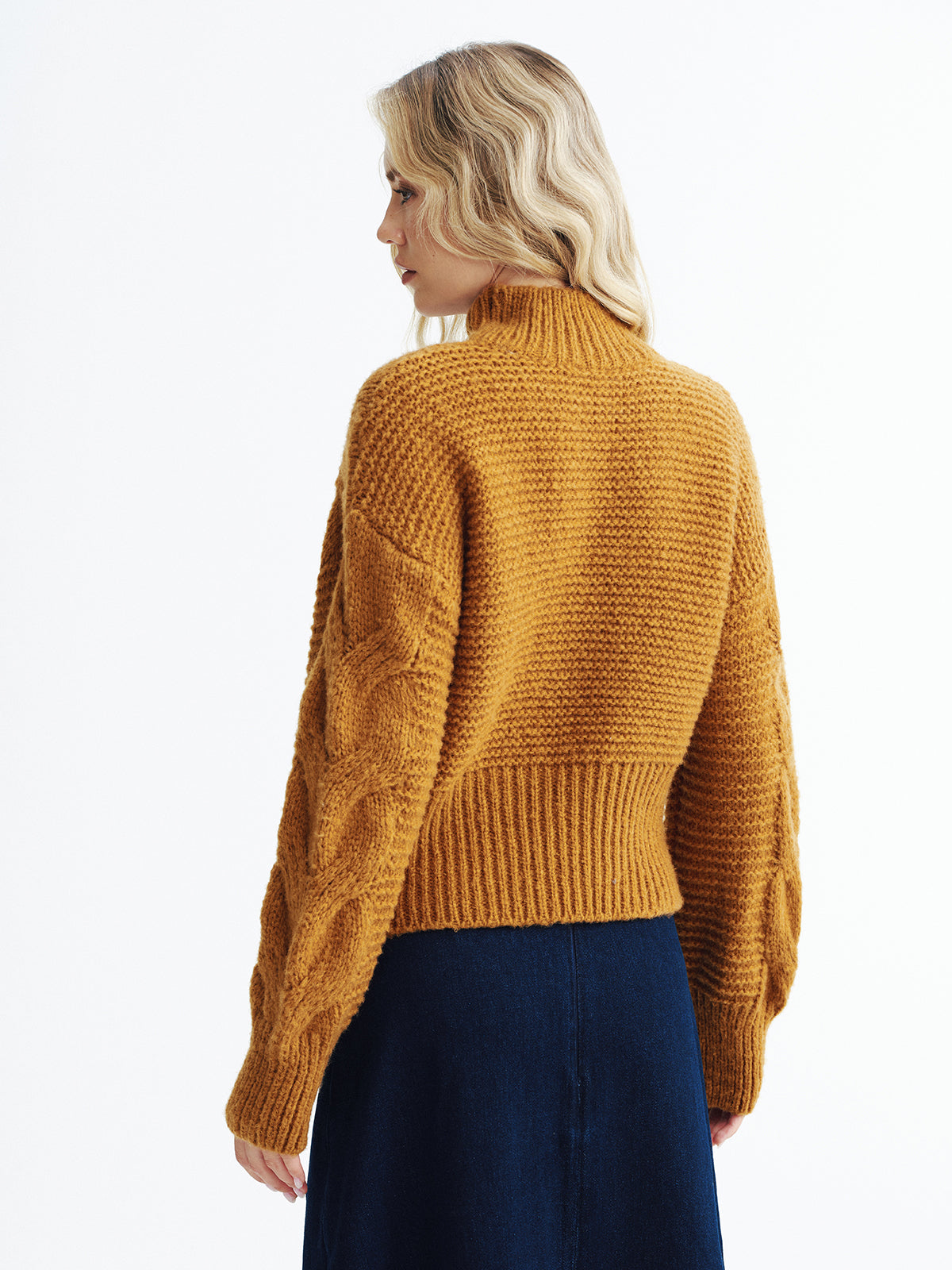 Cable-Knit Turtleneck Sweater-Chicvia