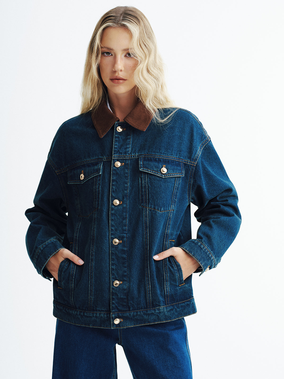 Corduroy Collar Denim Jacket-Chicvia
