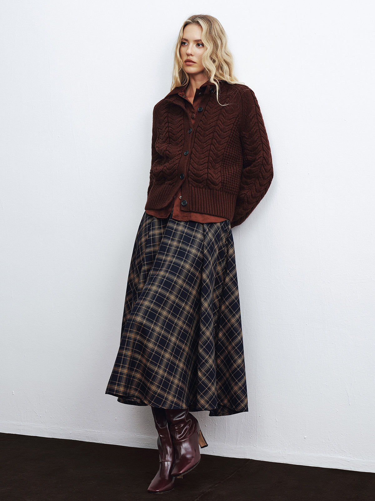 Cable-Knit Button-Front Cardigan-Chicvia