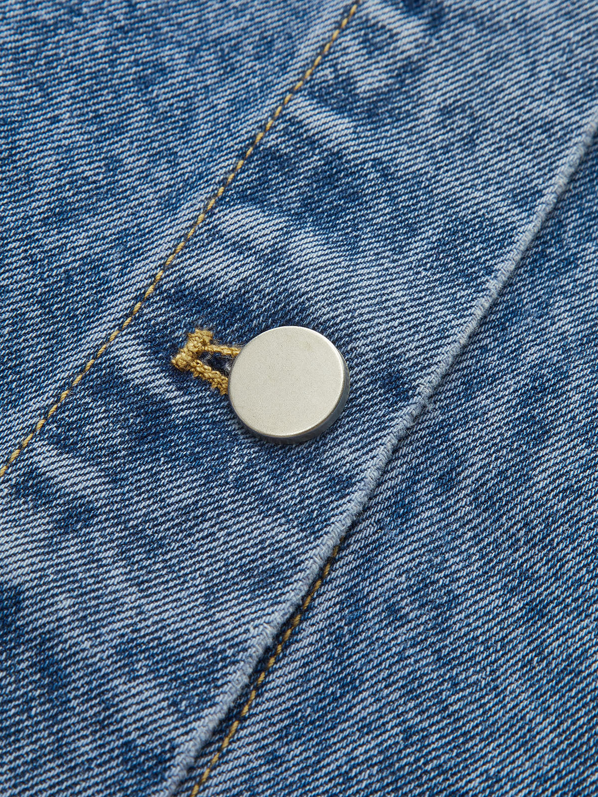 Curved Sleeve Denim Collared Jacket-Chicvia