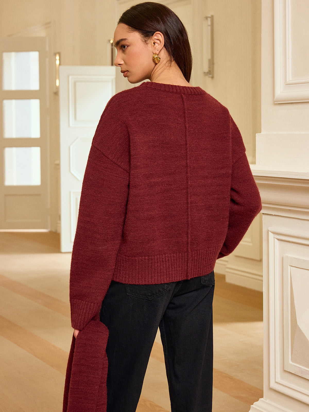 Oversized Knit Sweater with Scarf-Chicvia