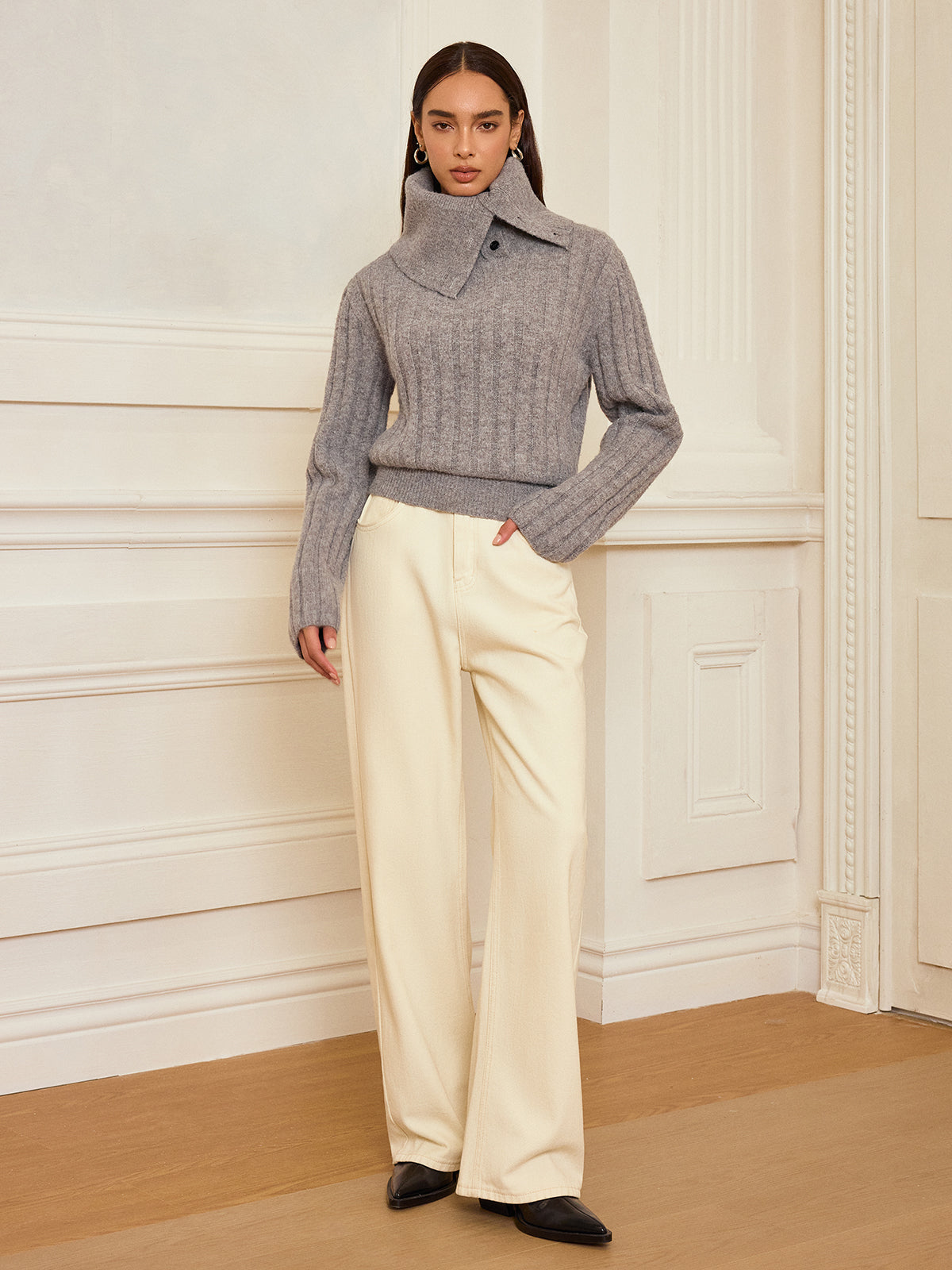 Lapel Collar Wool-Blend Sweater-Chicvia