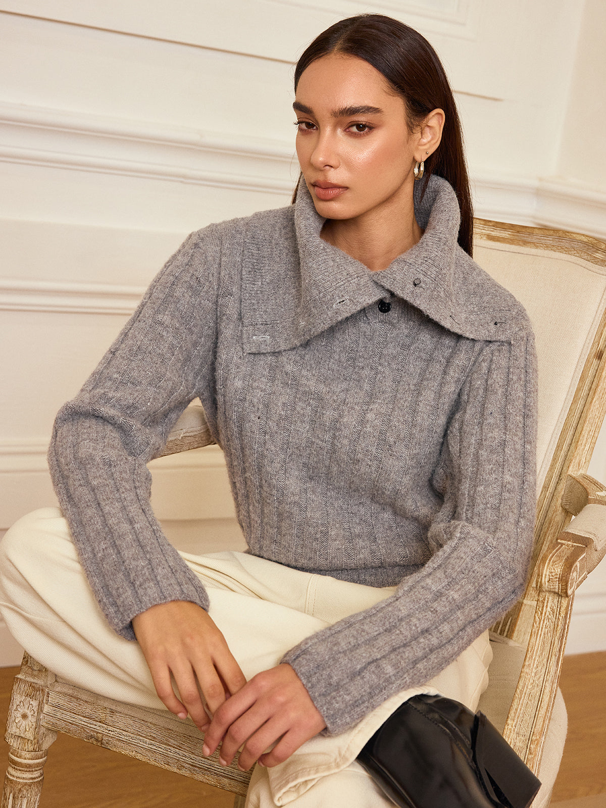 Lapel Collar Wool-Blend Sweater-Chicvia