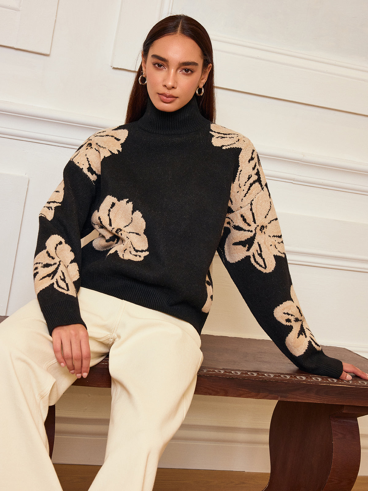 Floral Turtleneck Knit Top-Chicvia