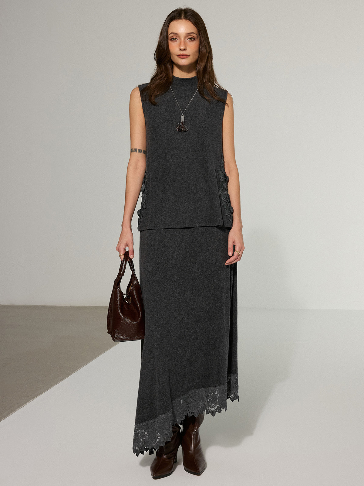 Lace Trim Sleeveless Top and Maxi Skirt Set-Chicvia