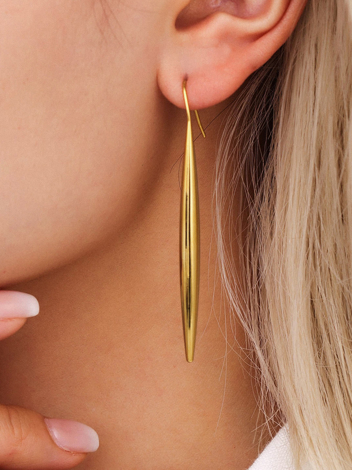 Golden Long Teardrop Drop Earrings-Chicvia