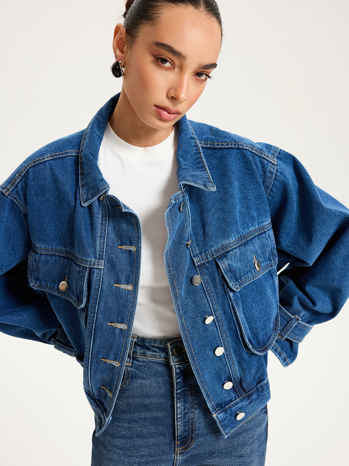 Collared Denim Cropped Jacket-Chicvia