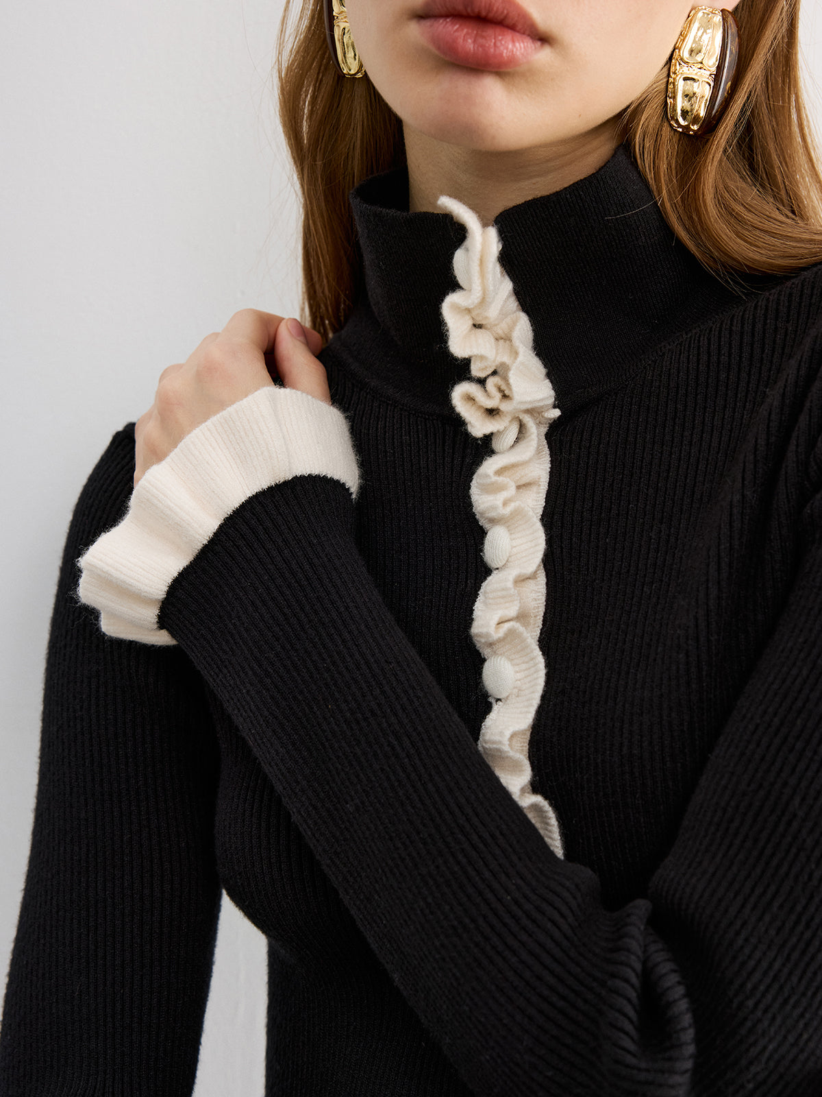 Contrast Ruffled Knit Top and Mini Skirt Set-Chicvia