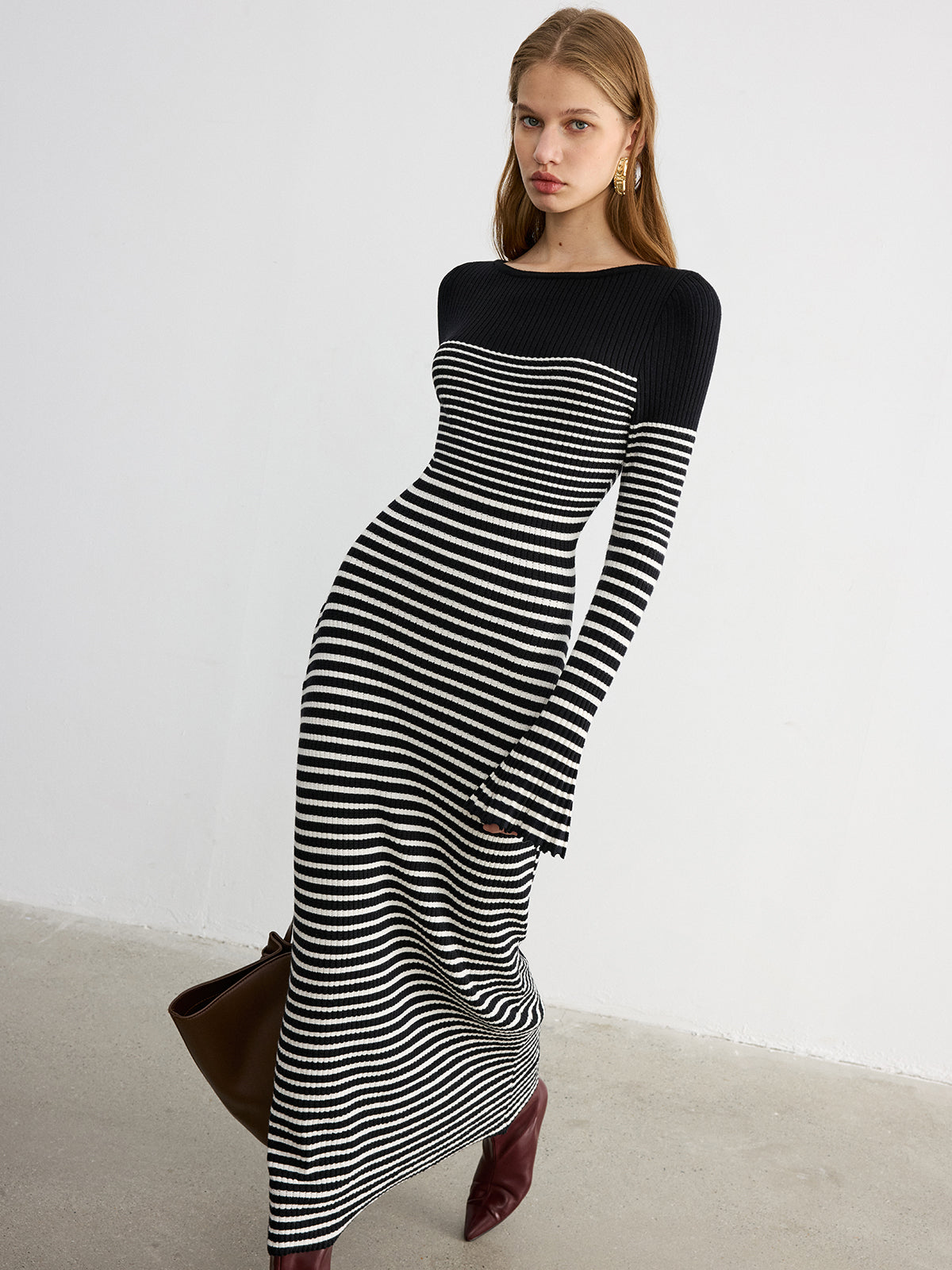 Flared Sleeve Color-Block Striped Knit Maxi Dress-Chicvia