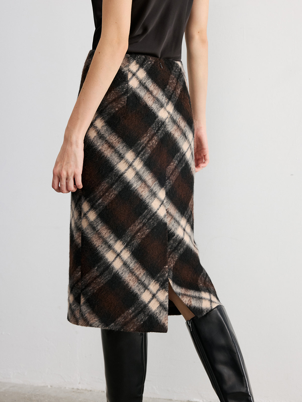 Plaid Wool-Blend Midi Pencil Skirt-Chicvia