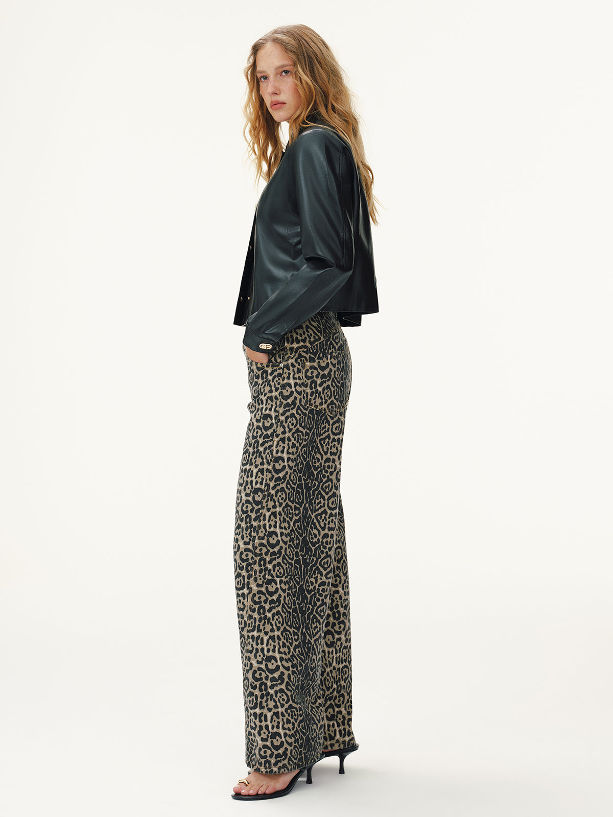 Leopard Print Denim Straight-Leg Jeans-Chicvia
