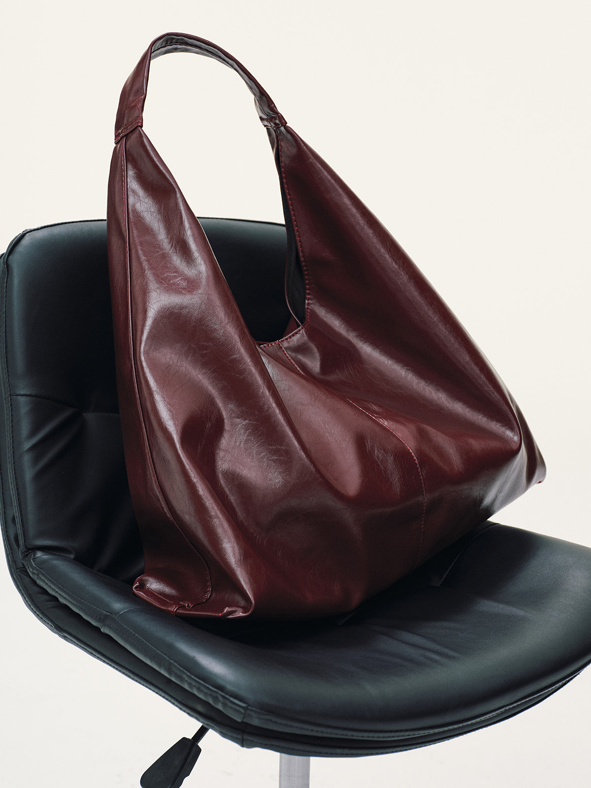 Oversized PU Leather Tote Bag-Chicvia