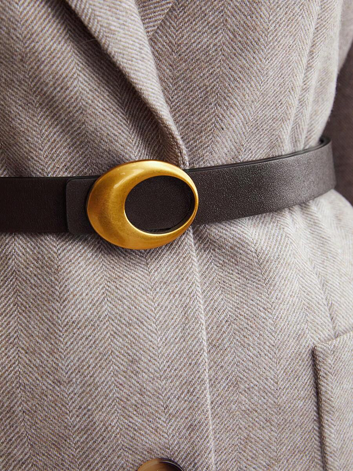 Crescent Buckle Leather Belt-Chicvia