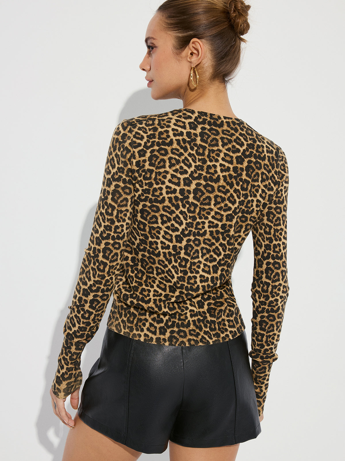 Leopard Print Long Sleeve Knit Cardigan-Chicvia