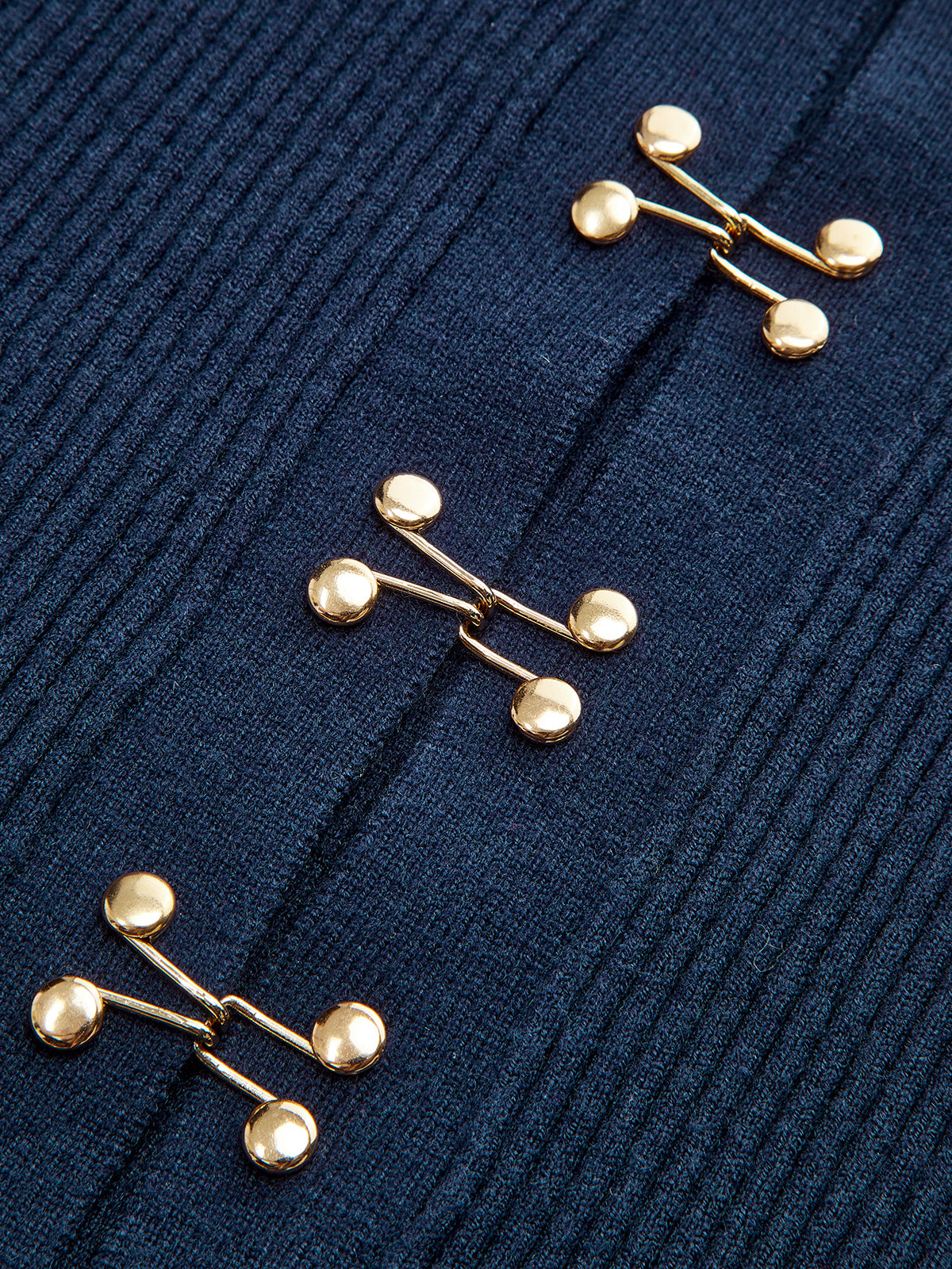 Hook-and-Eye Deep V-Neck Cardigan-Chicvia