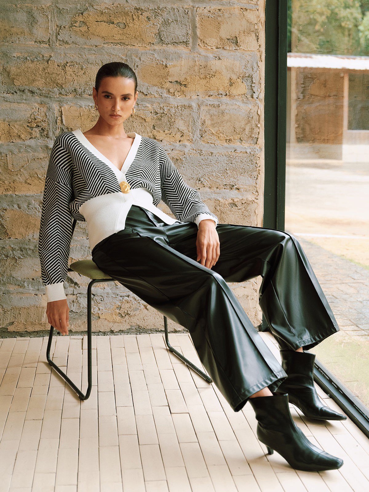 Metal Detail Chevron Knit Cardigan-Chicvia