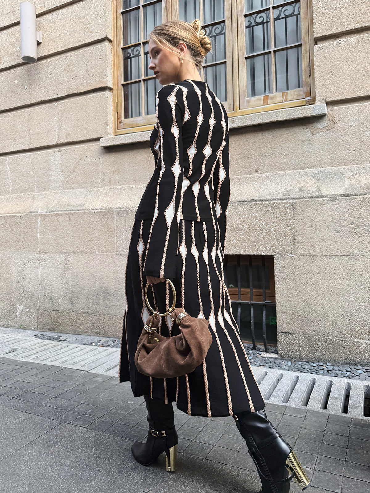 Geometric Pattern Knitted Maxi Skirt-Chicvia