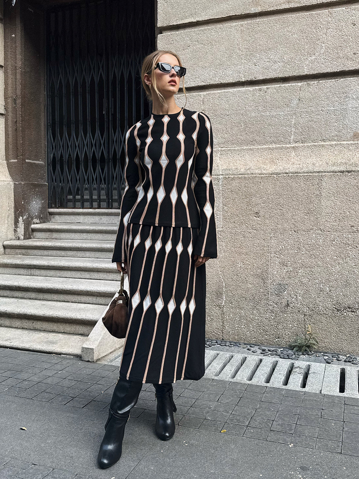 Geometric Pattern Knitted Maxi Skirt-Chicvia