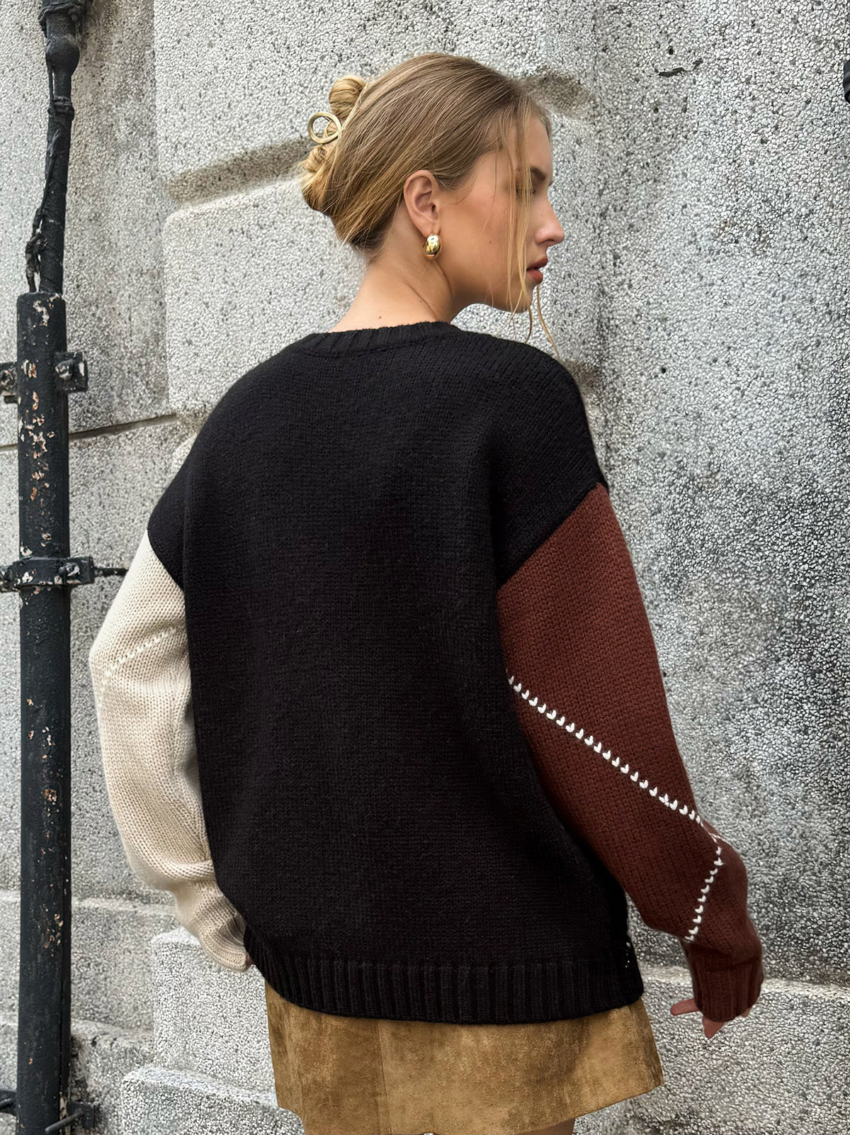 Multi-Color Argyle Wool-Blend Sweater-Chicvia