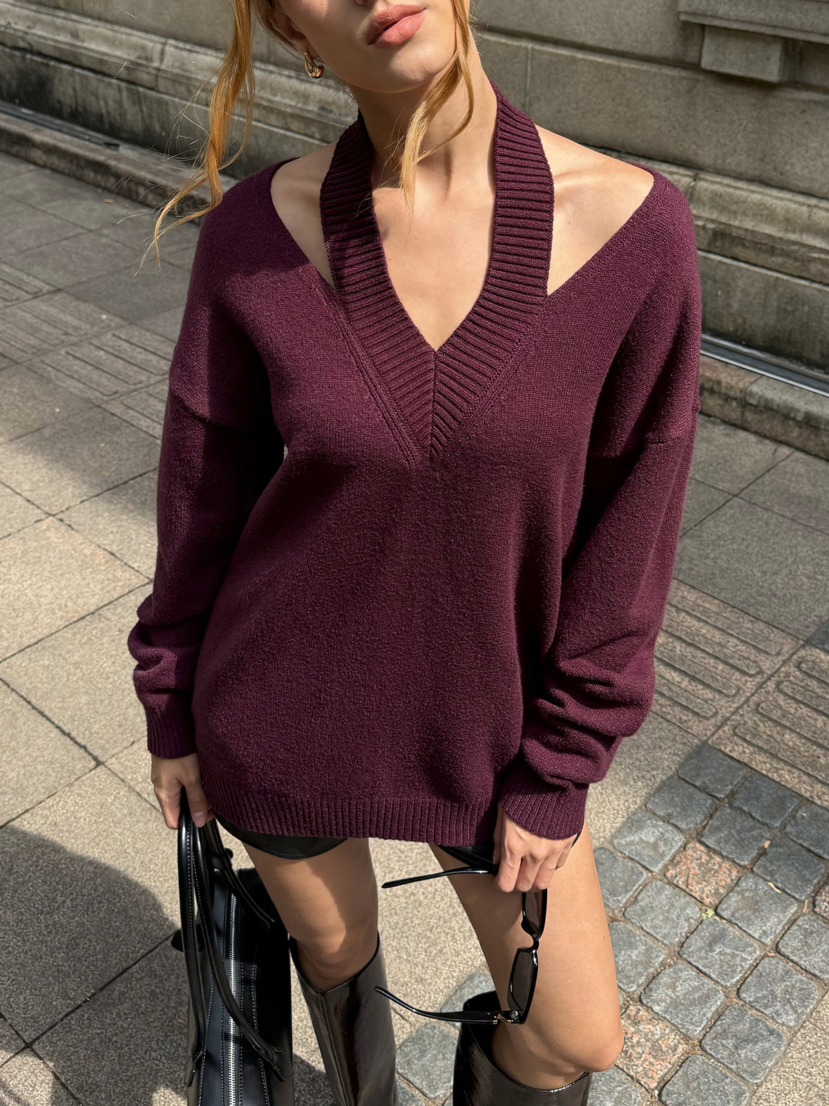Halter Off-shoulder V-Neck Sweater-Chicvia