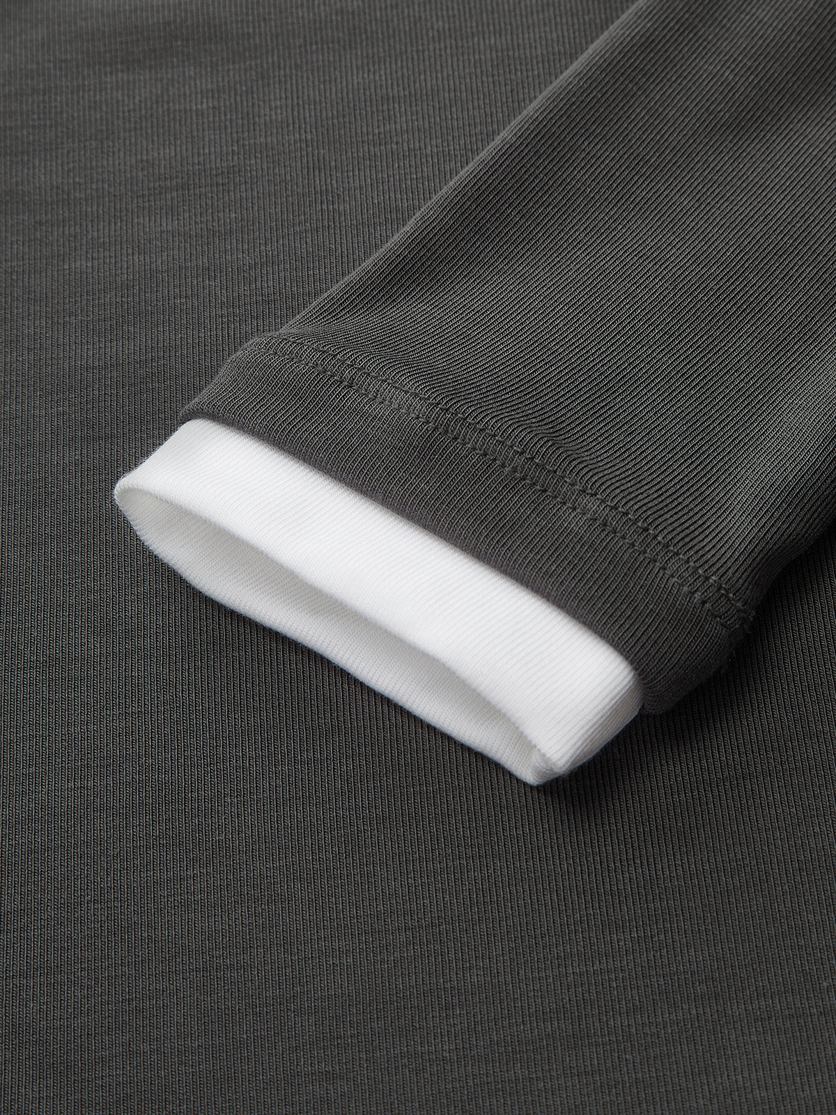 Contrast Collar Fitted Long-Sleeve Top-Chicvia