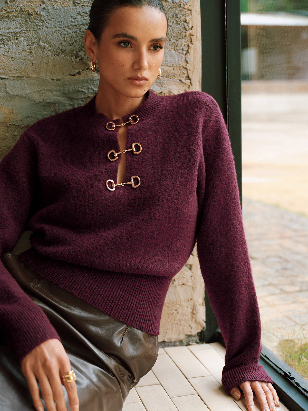 Horsebit Detail Long Sleeve Sweater-Chicvia