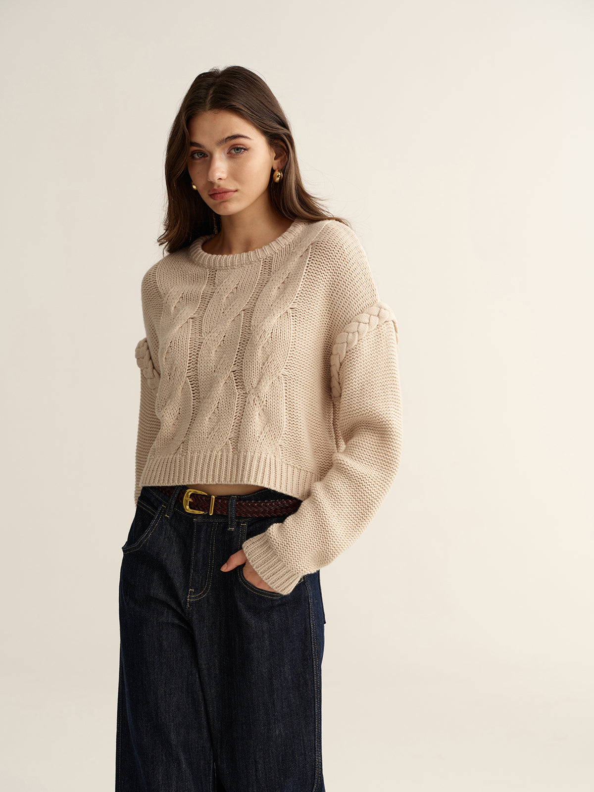 Crew Neck Cable Knit Sweater-Chicvia