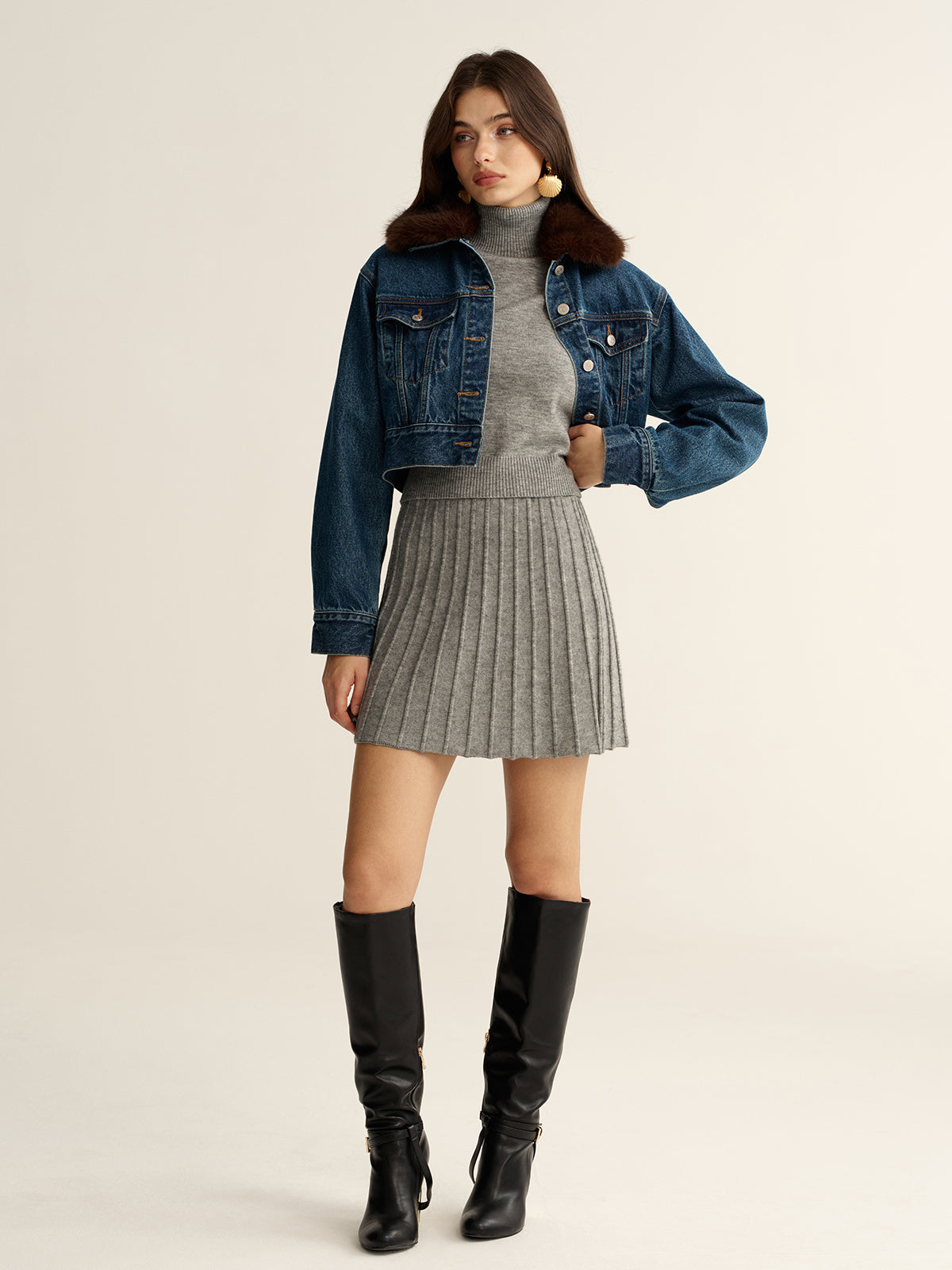 Faux Fur Collar Denim Cropped Jacket-Chicvia
